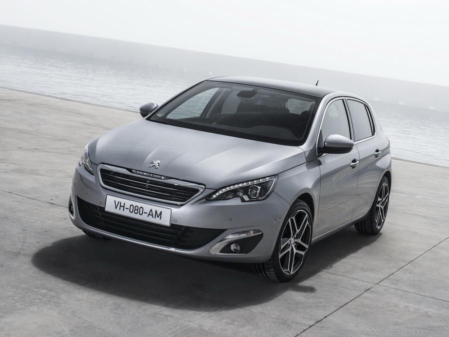  Peugeot 308 2013 года  (фото 47 из 47)